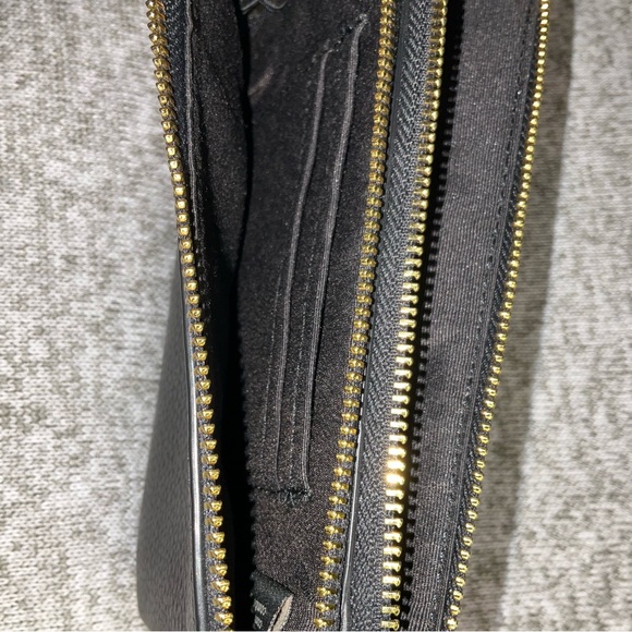 Coach Double Corner Zip Black Wristlet with Gold Zippers clutch - Picture 6 of 6